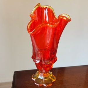 Mid-Century Modern Le Smith Viking Glass Amberina Orange Swung Handkerchief Vase
